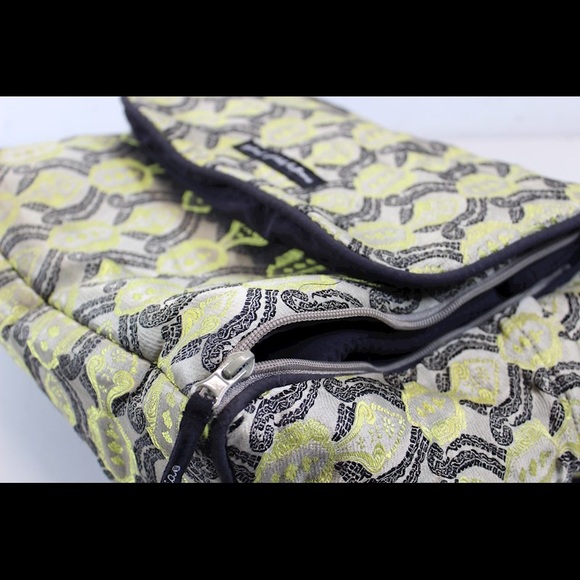 Petunia Pickle Bottom Bag